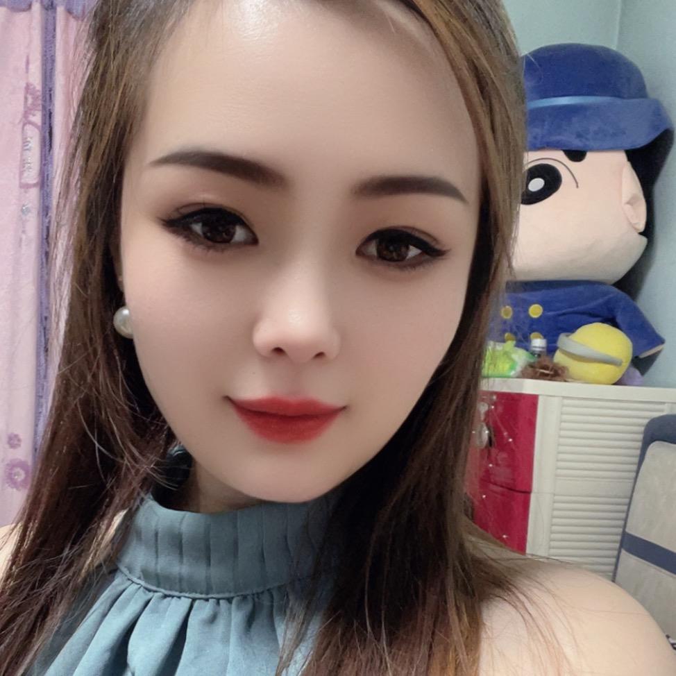 丹丹 精品女装