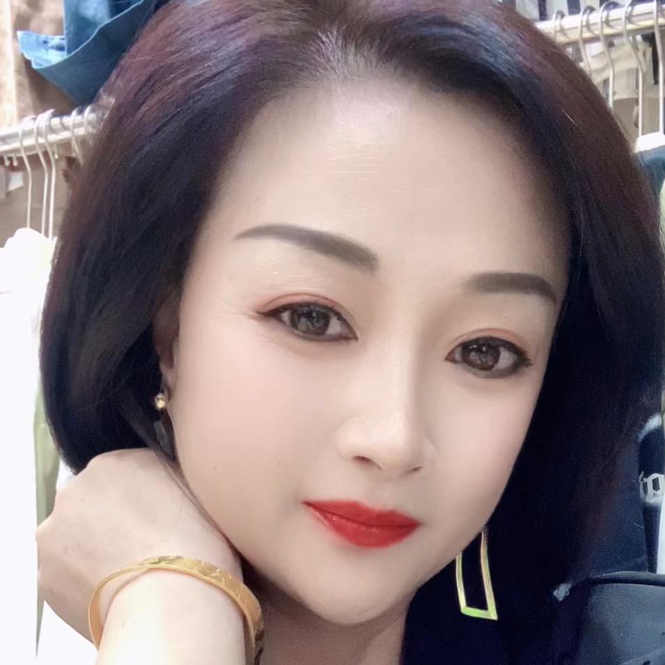 木子姐；三楼45号非凡休闲男装