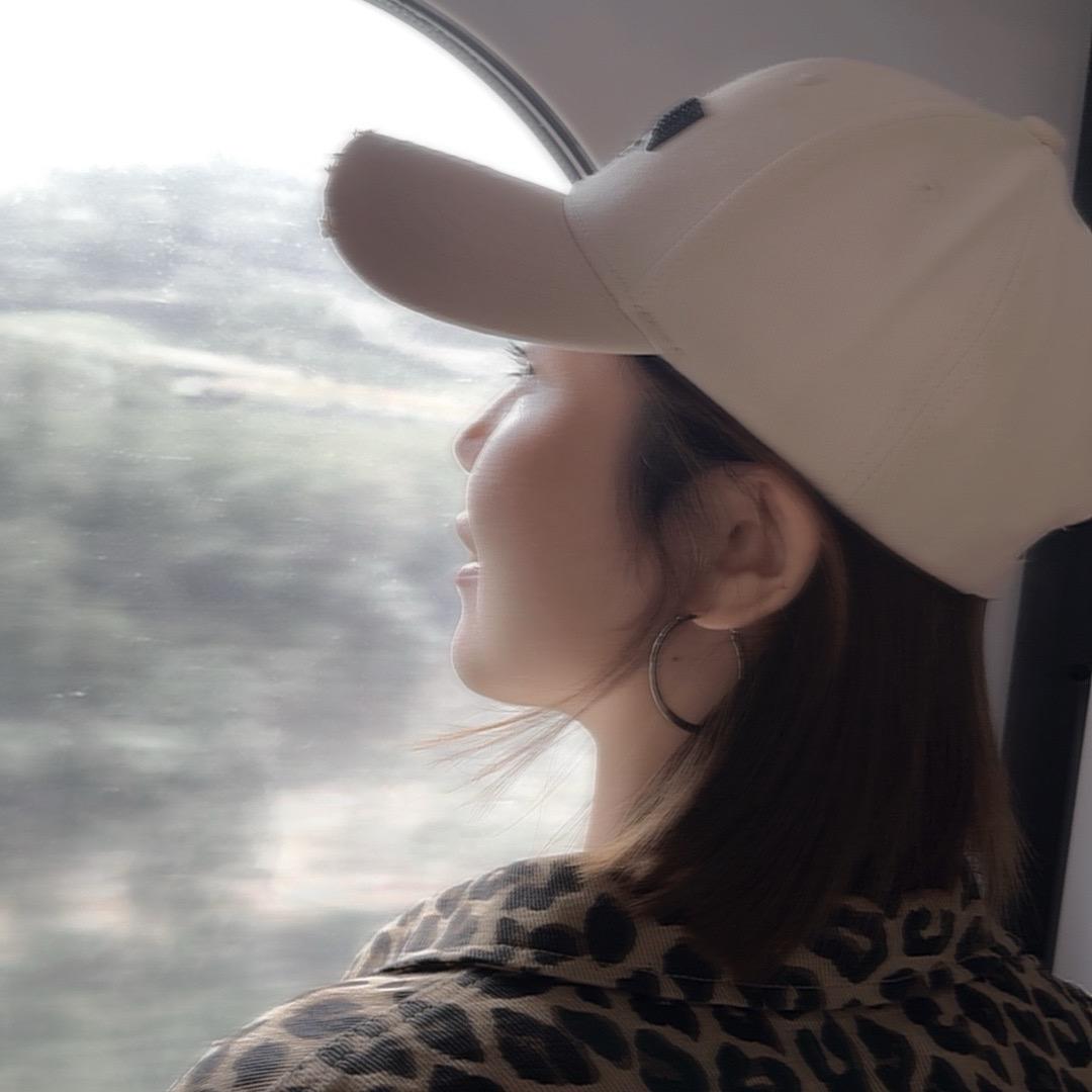 芮宁家.