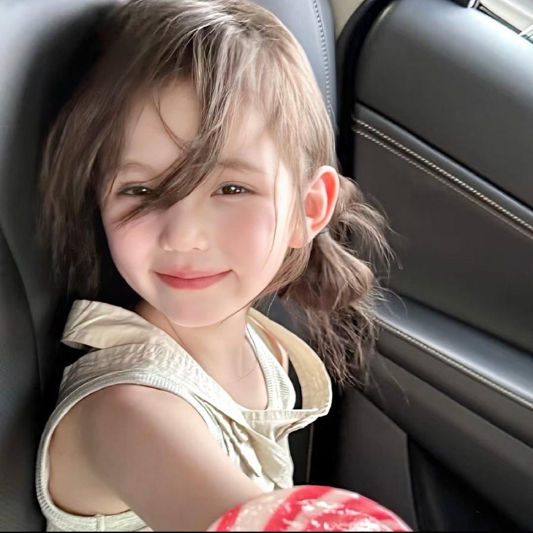 .小郑同学👩‍🎓