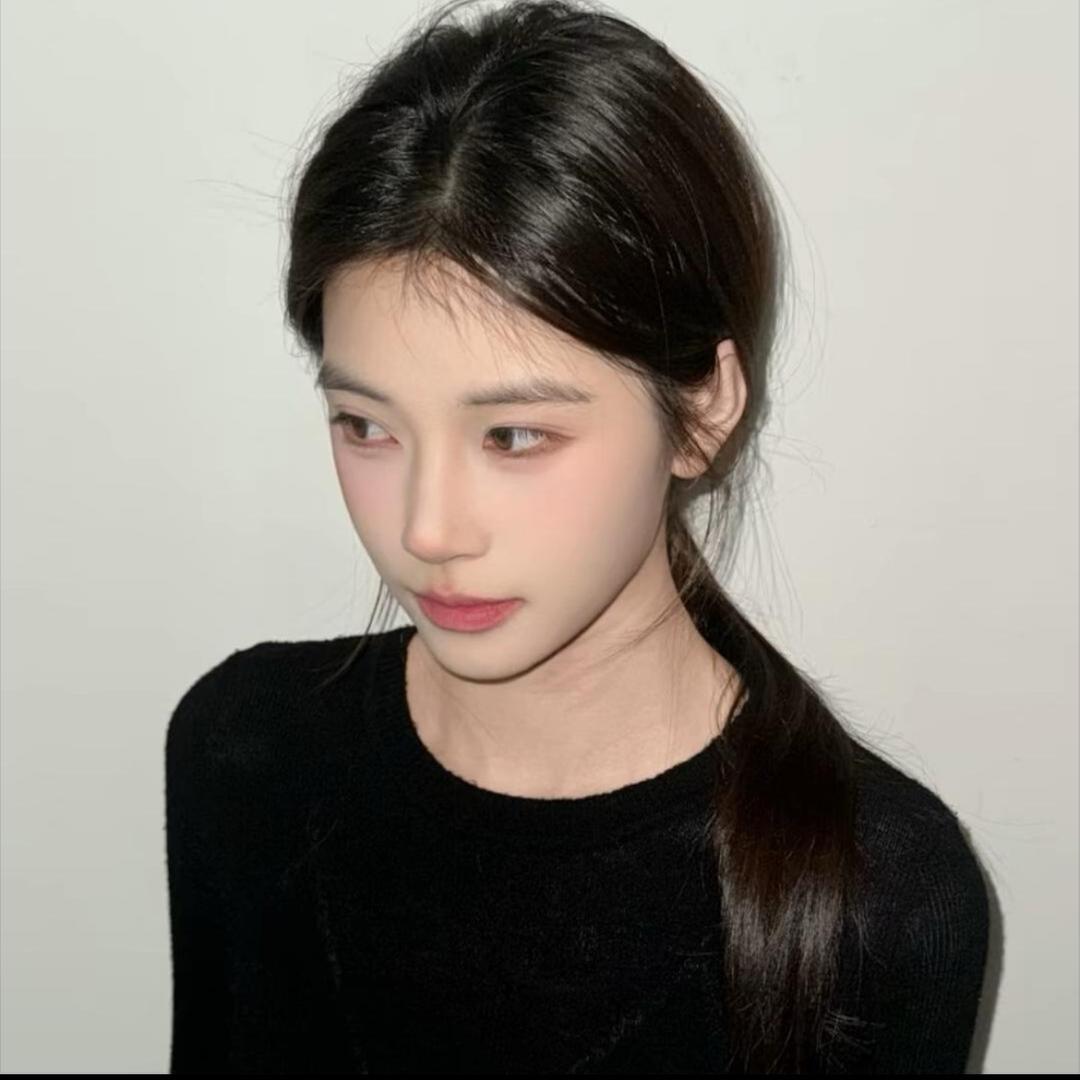 只想要钱钱-.