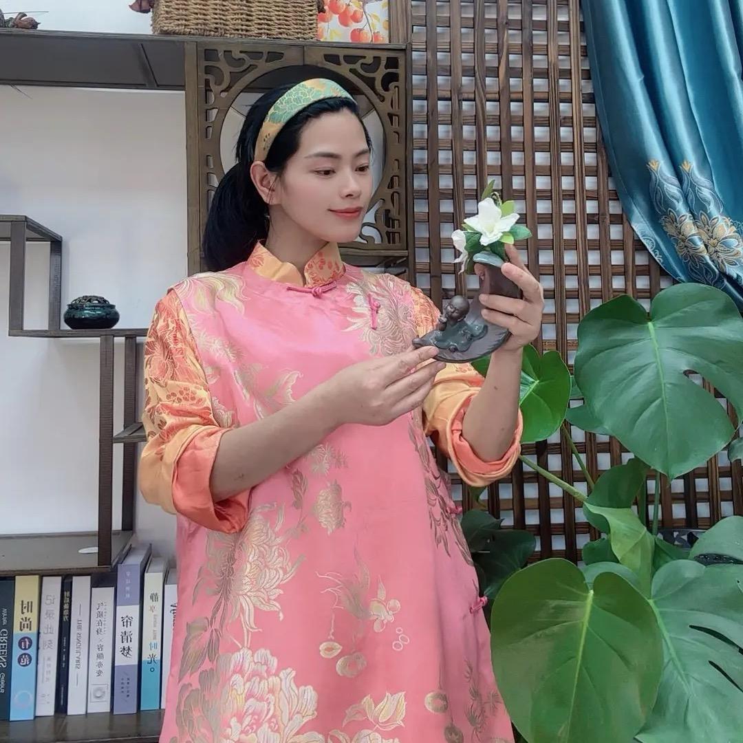 凯里市杨芳老绣