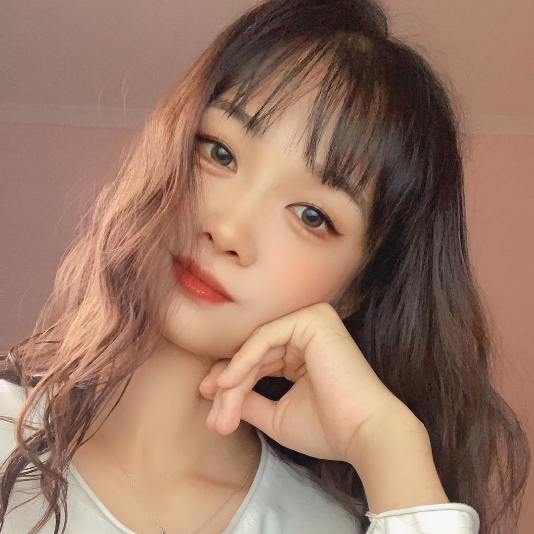 文文吃喝玩乐