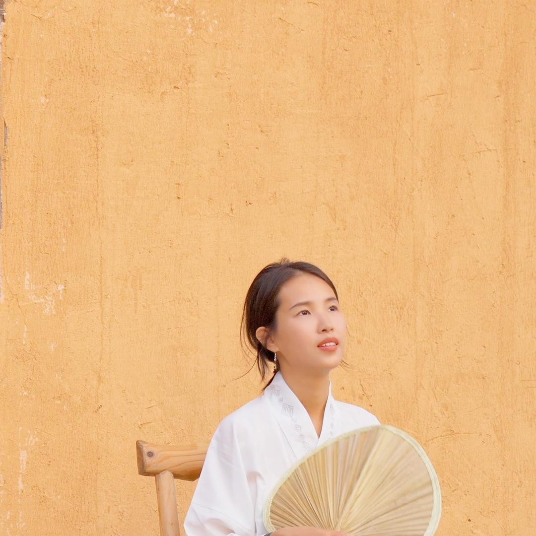 玉山有棵树