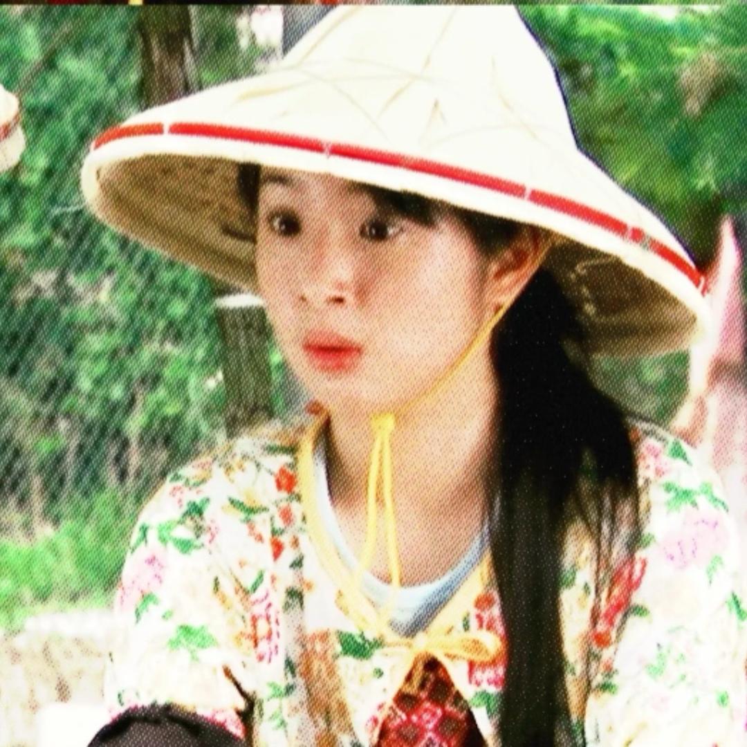 爱吃豆沙月饼的机器猫