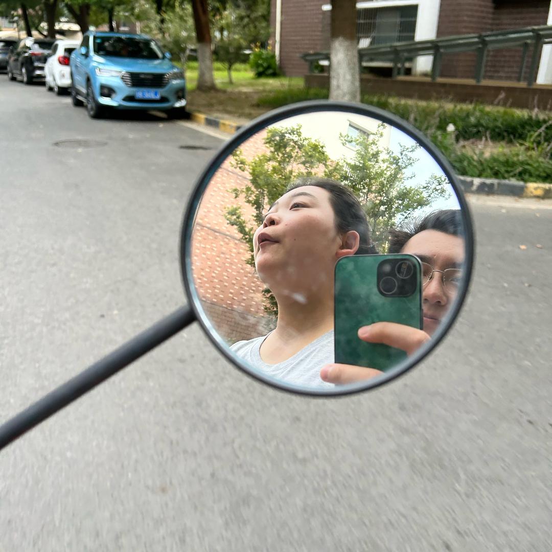 缺牙曹和小龅杨