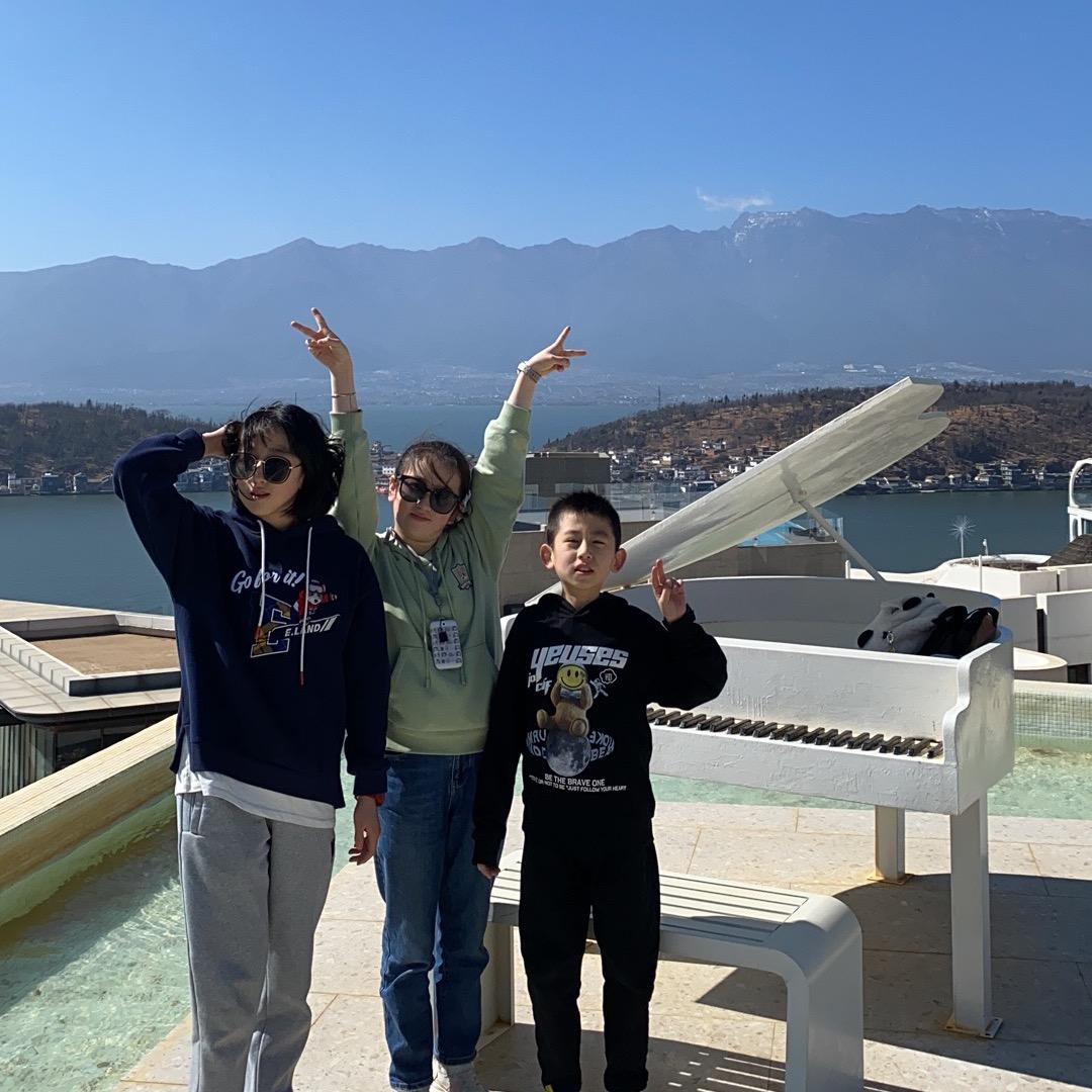杰鑫**