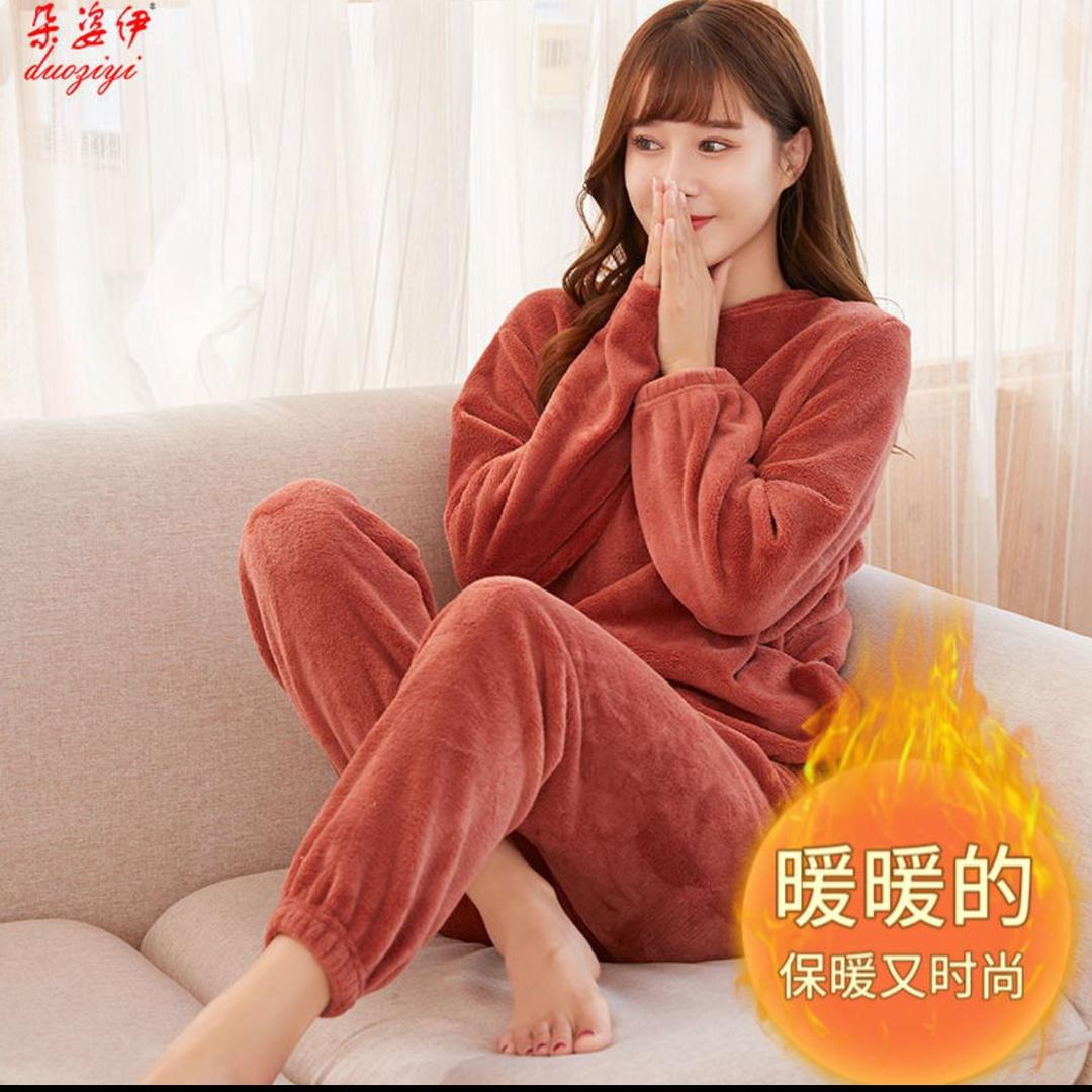 静美姿服装工厂店