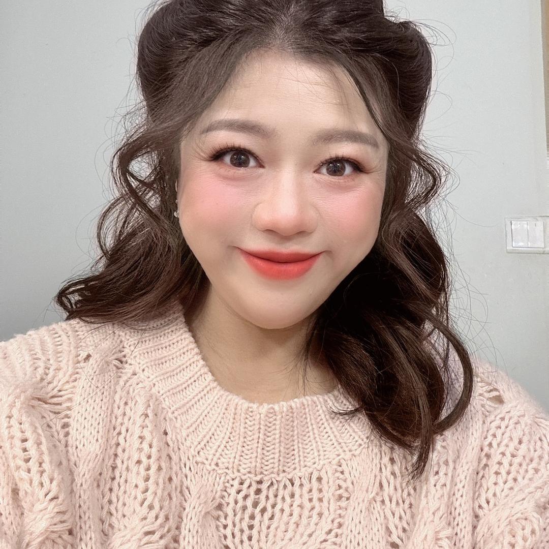 芳芳老师🍒