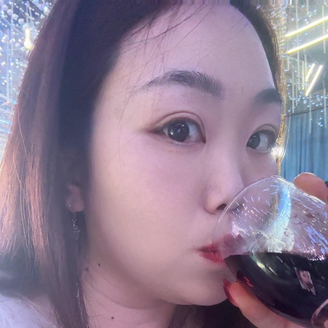 爱打麻将的小姐姐