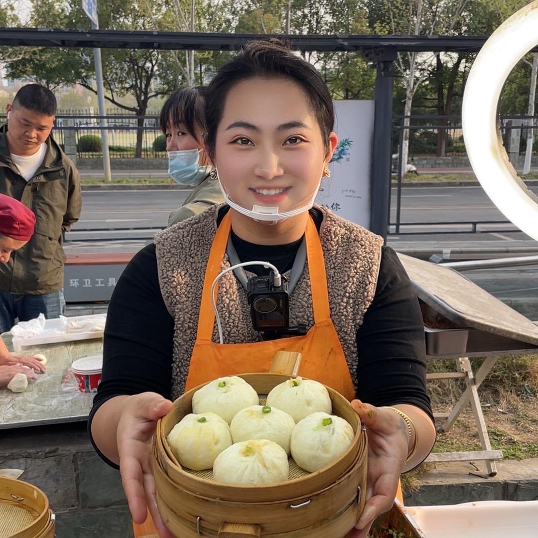 六笼炒包子
