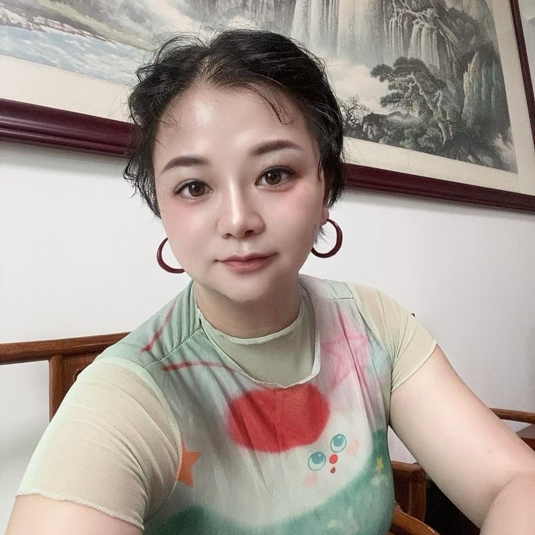 房姐（产业运营主理人）