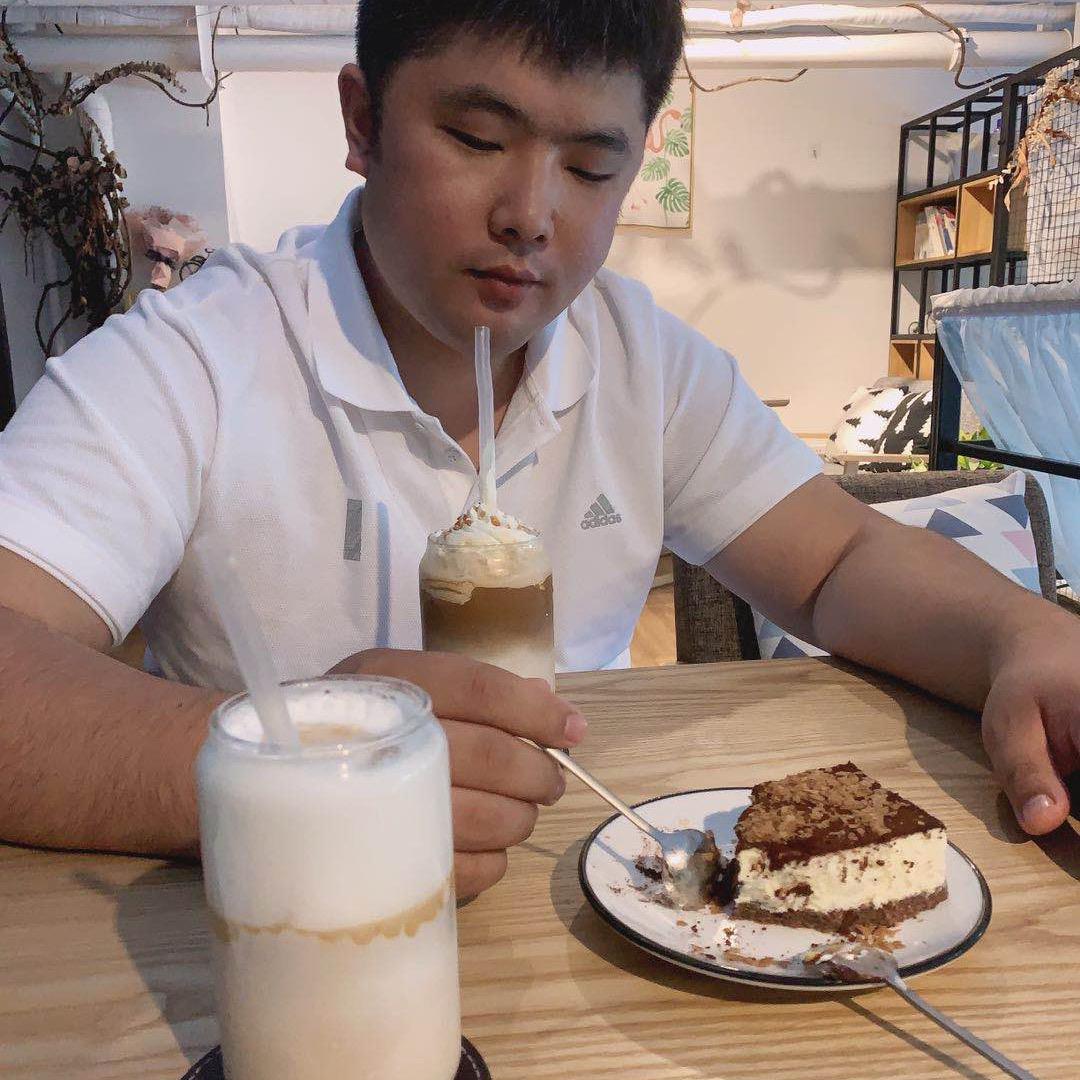 苏羽羽毛球馆
