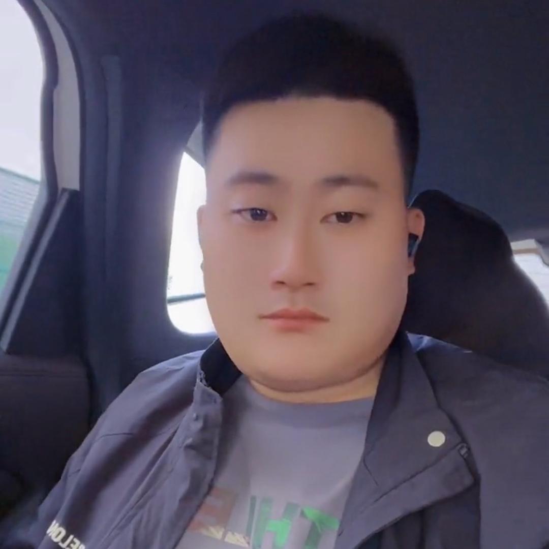 阿 星