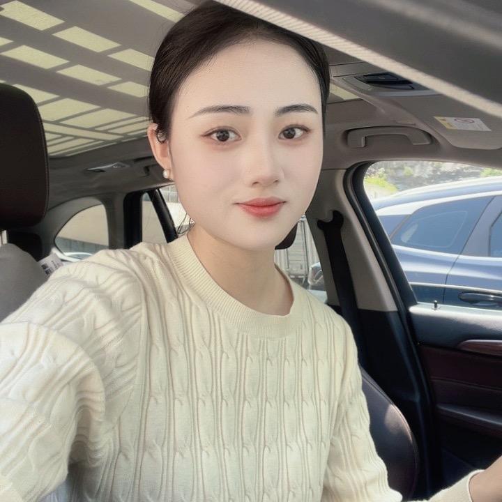 杨敏在印江做家具批发