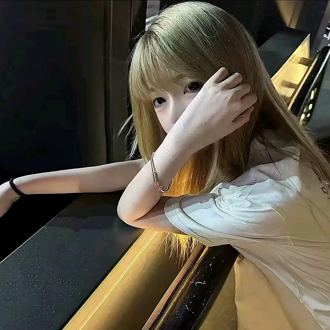 ^琦琦^