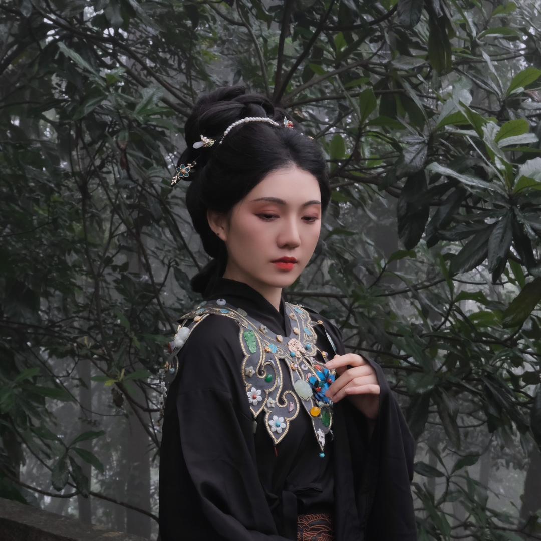 李意纯