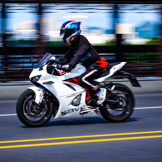 黄山摄影摩托佬🏍️ （坐火车出发西藏）