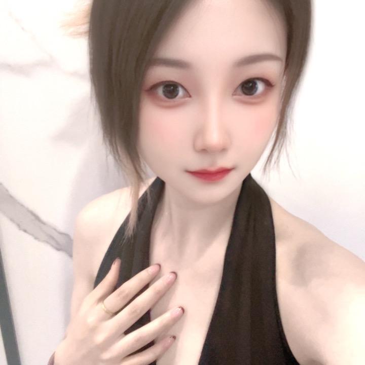 @ F Q