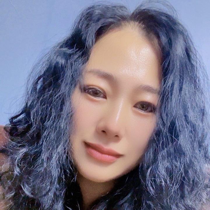 吖呀呀文创潮玩集合店