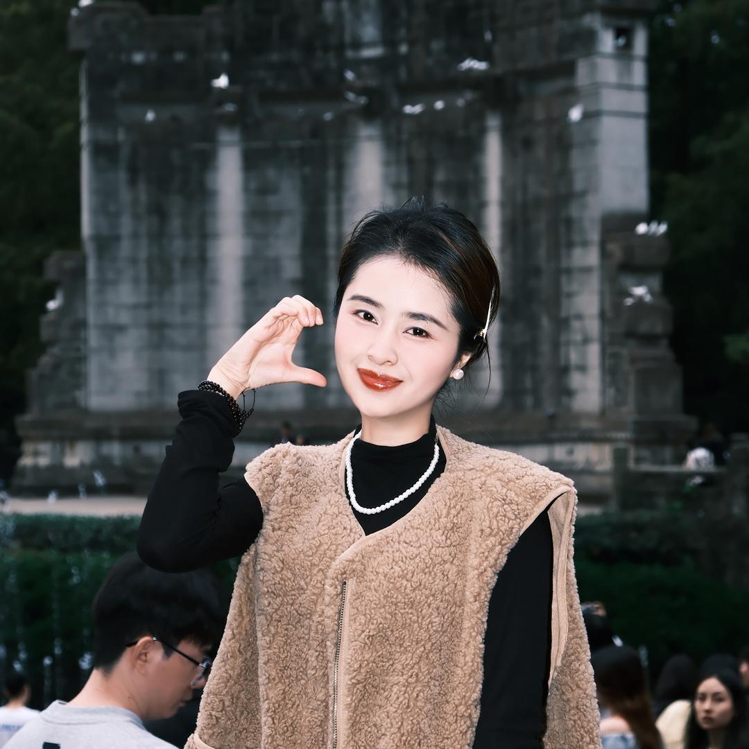 临河｜暖洋美睫工作室