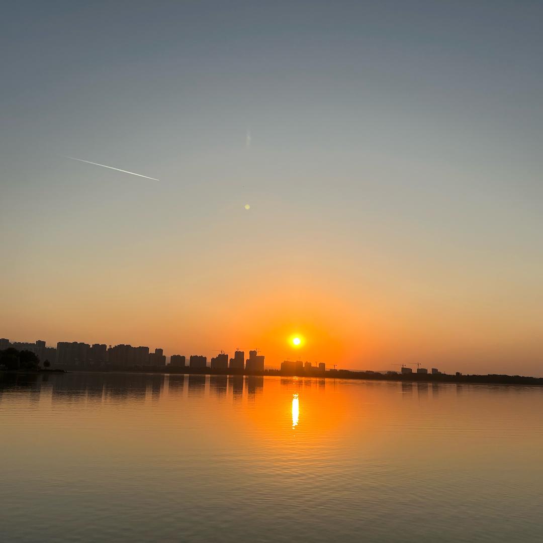 沐晨