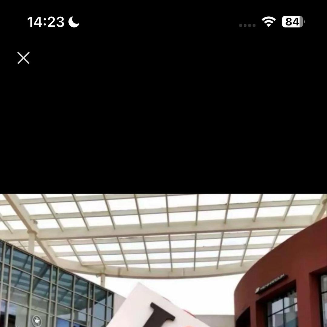 程波与潇雅科技精品店