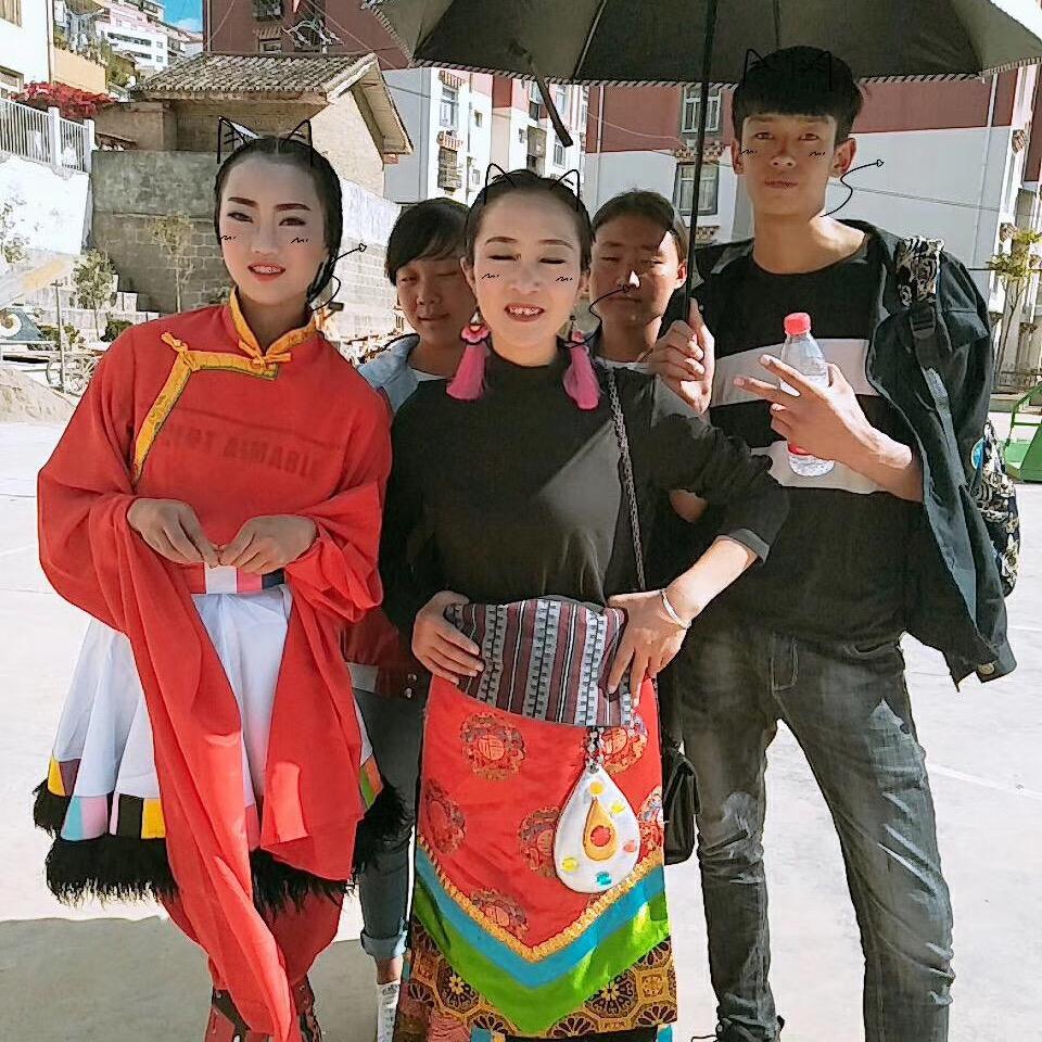 藏区教师