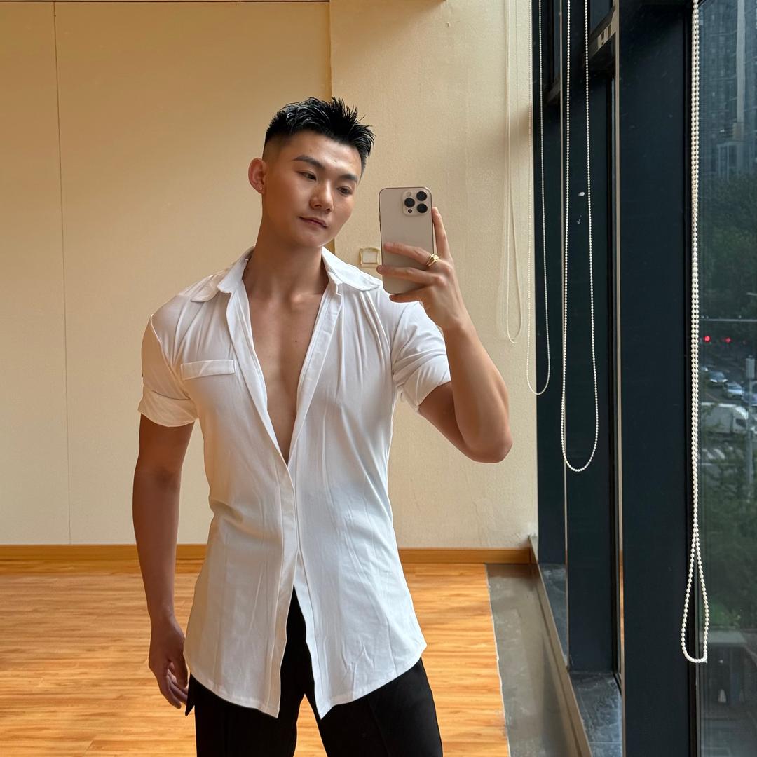 闫柏仑Simon