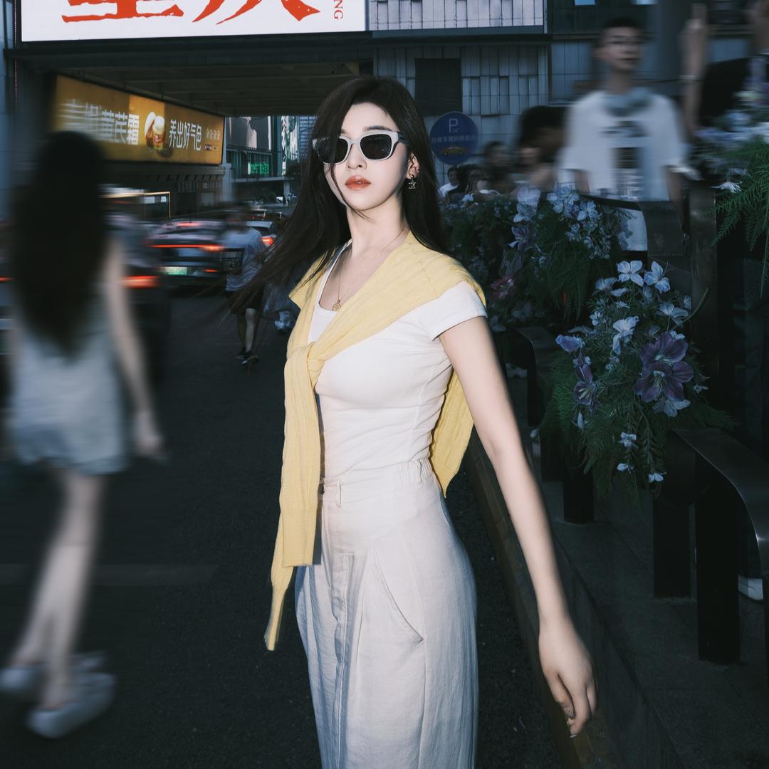 蜜丝冰✨