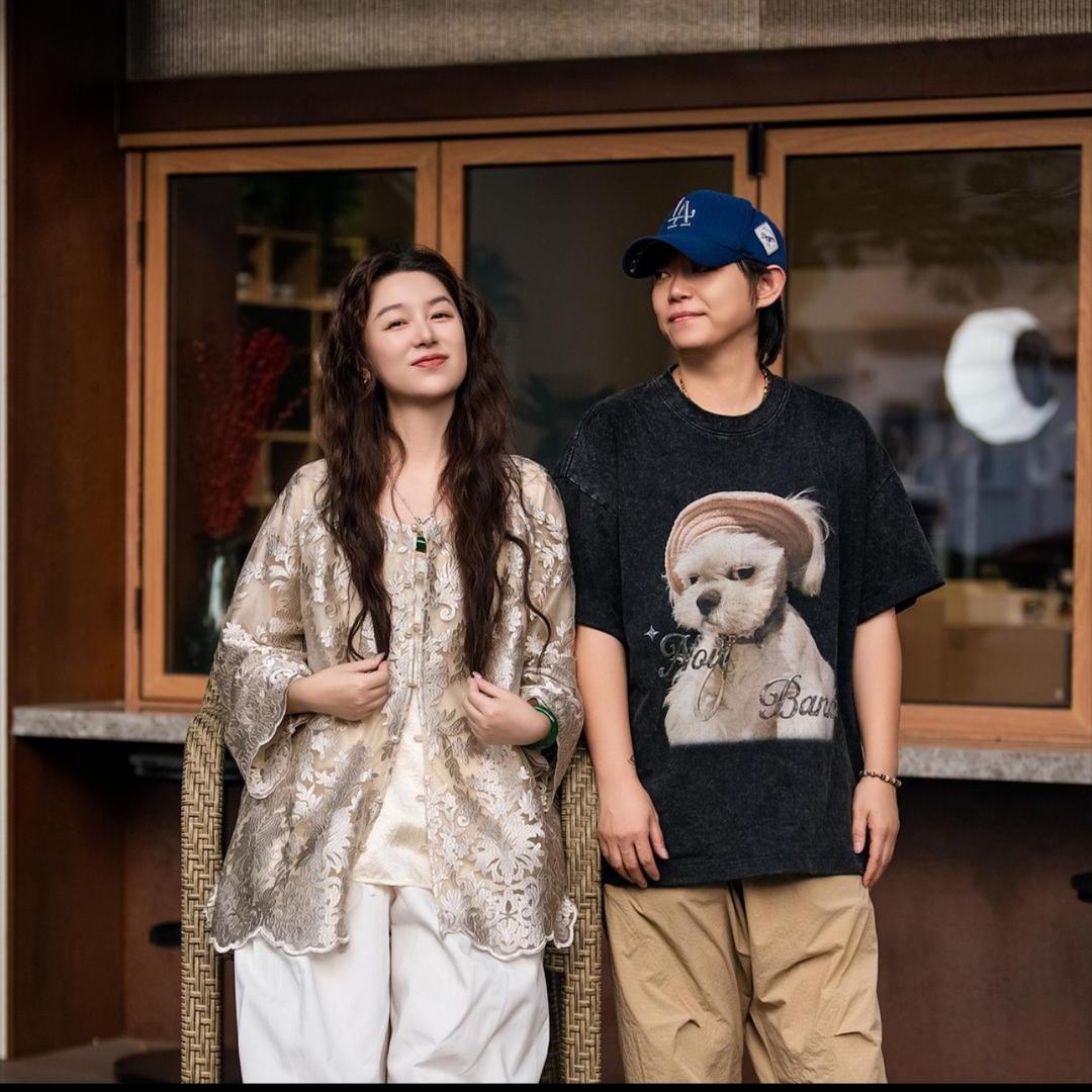 尤加莉（时尚穿搭)