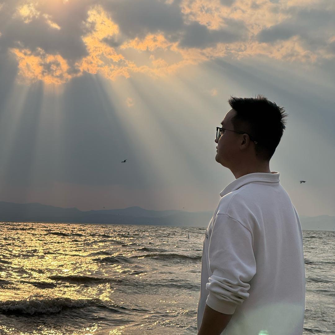 黄杰（自律逆袭中）