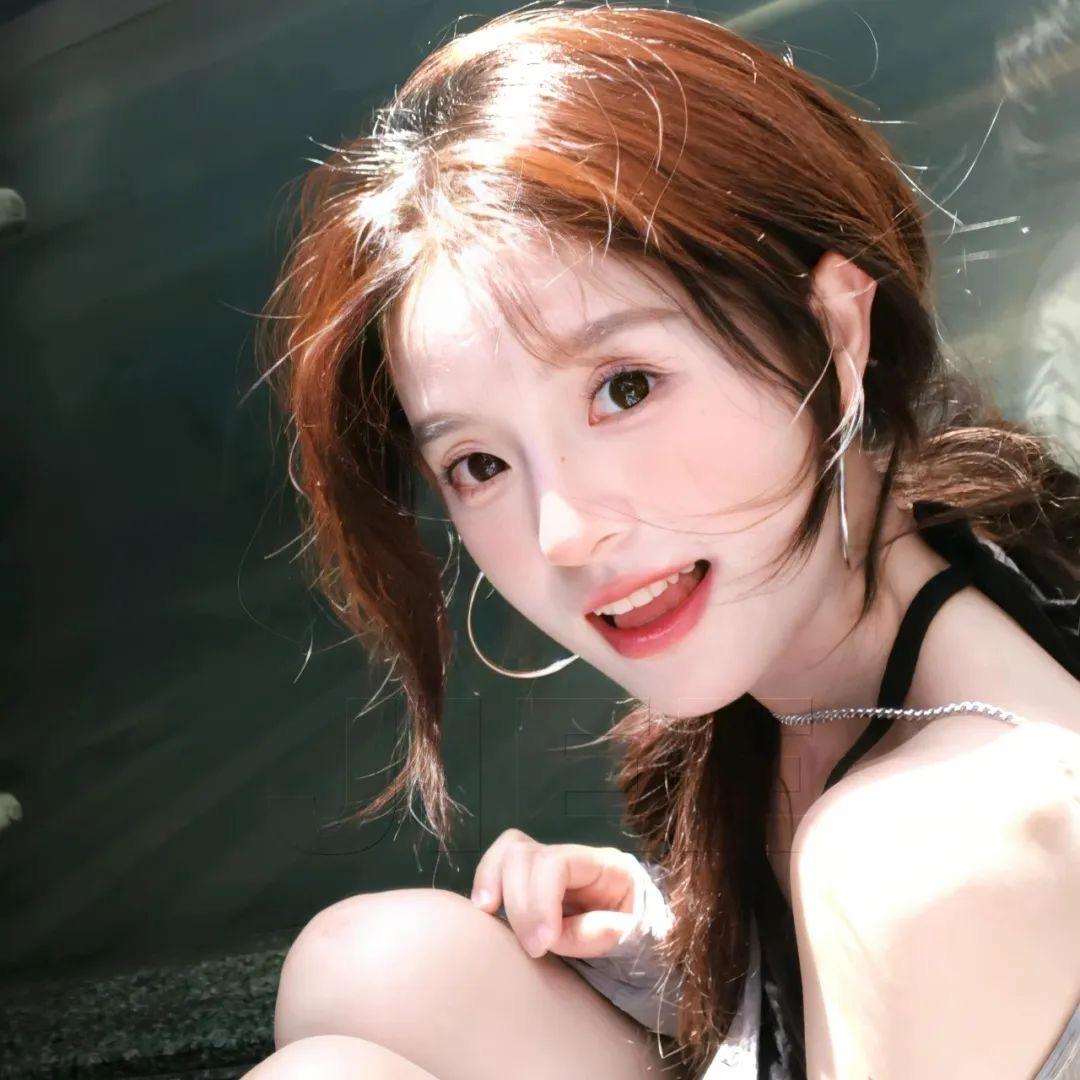 三点睡