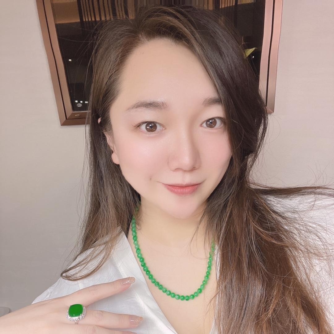 月大美