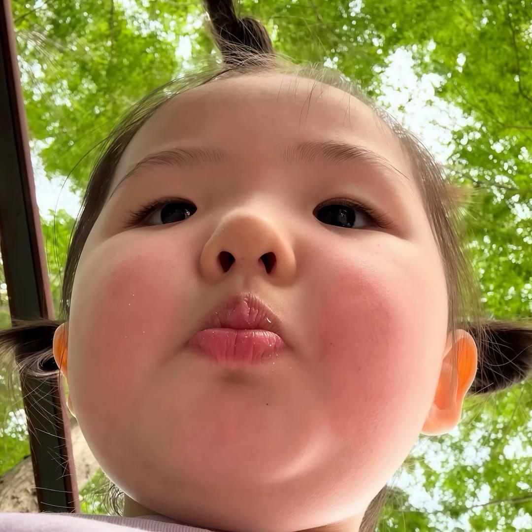 _周八見^