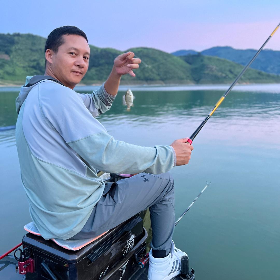 胡松钓鱼