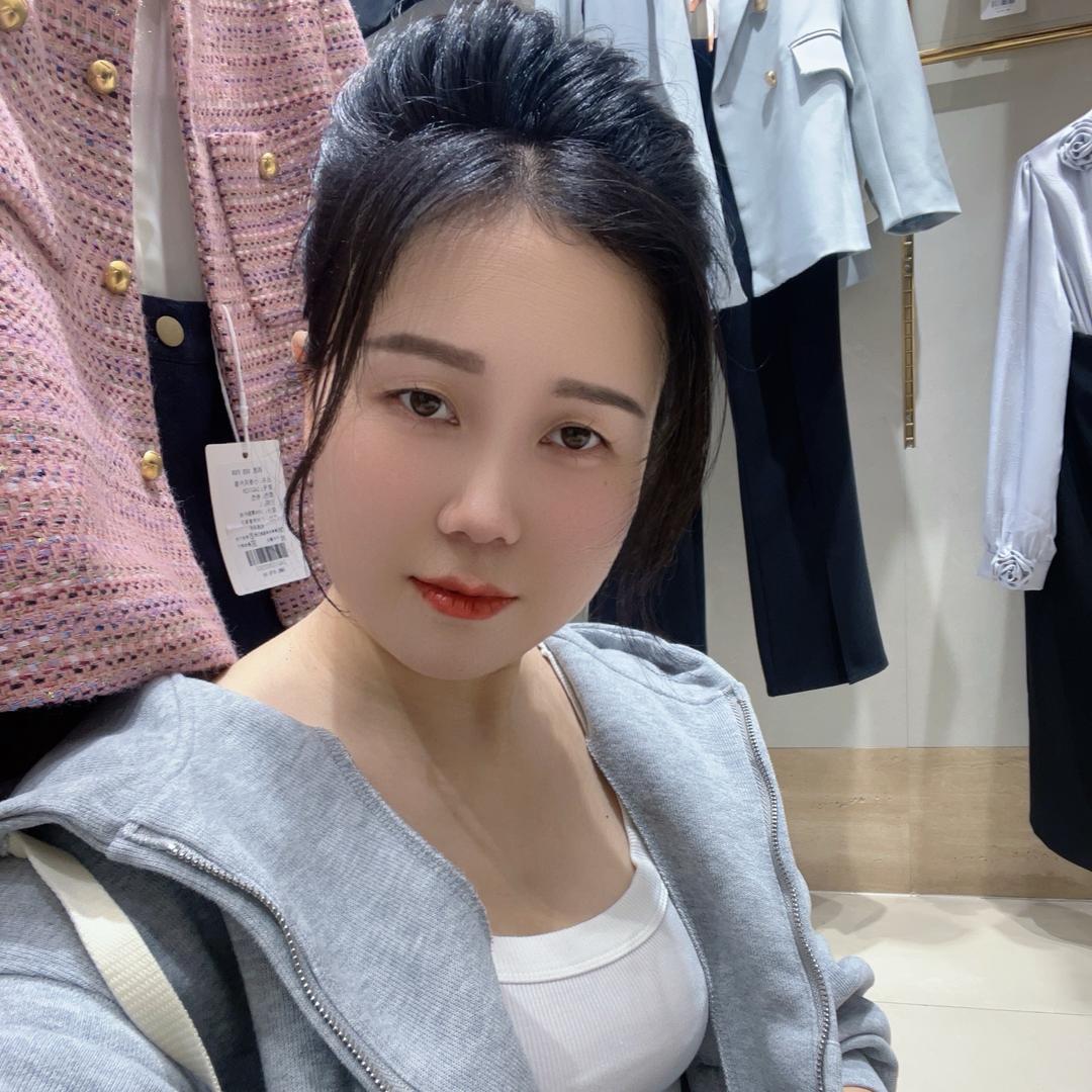 ꧁༺༽༾ 玲ཏ༿༼༻꧂