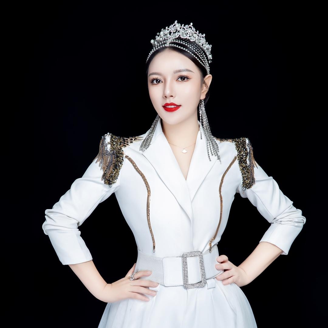 英缇娜创始人思思