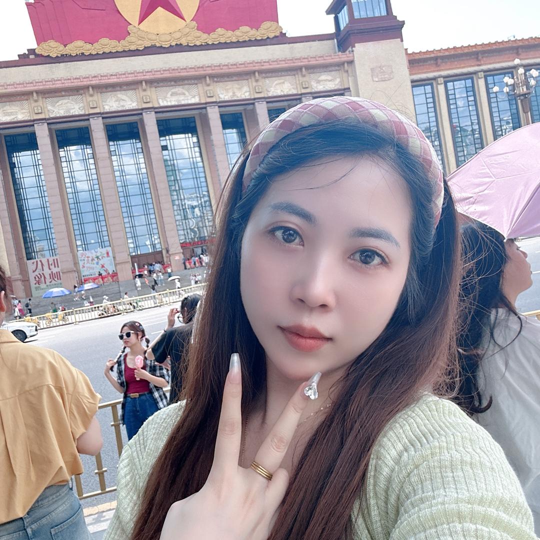 T 婷