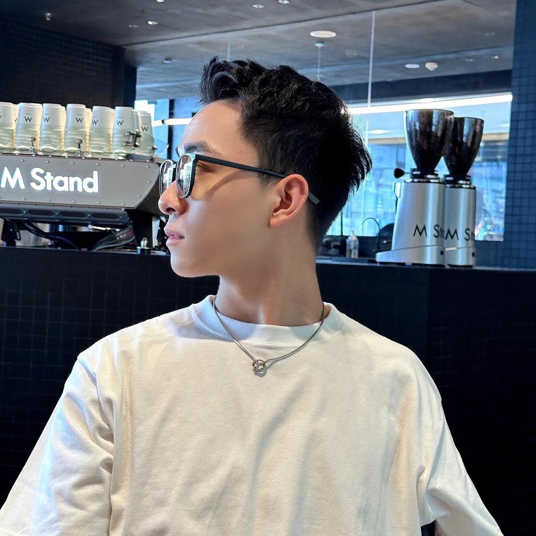 yy