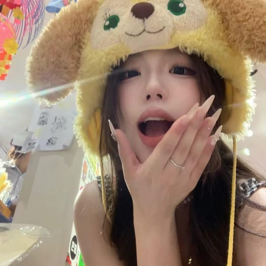 小乖.
