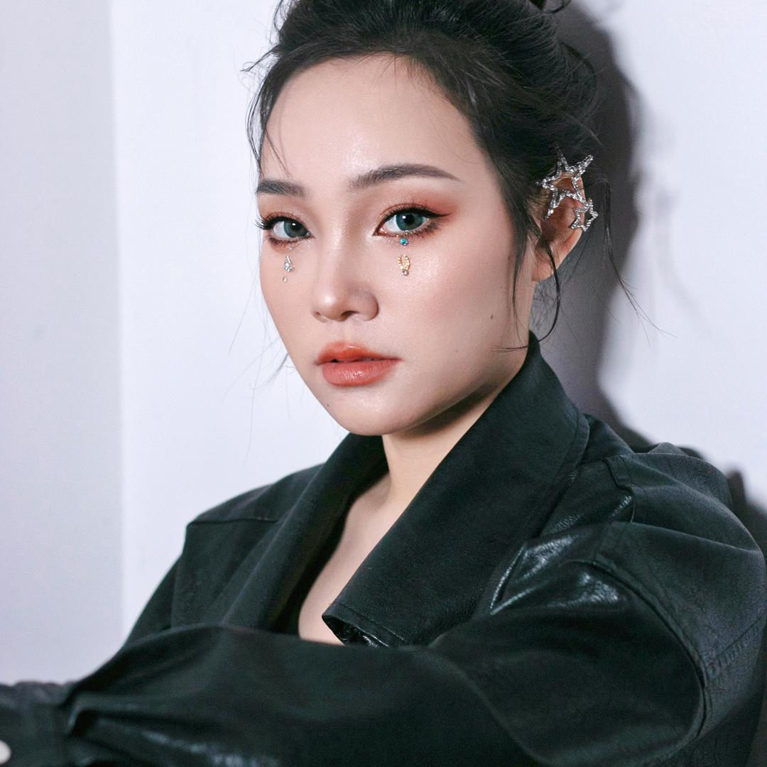 一个化妆师