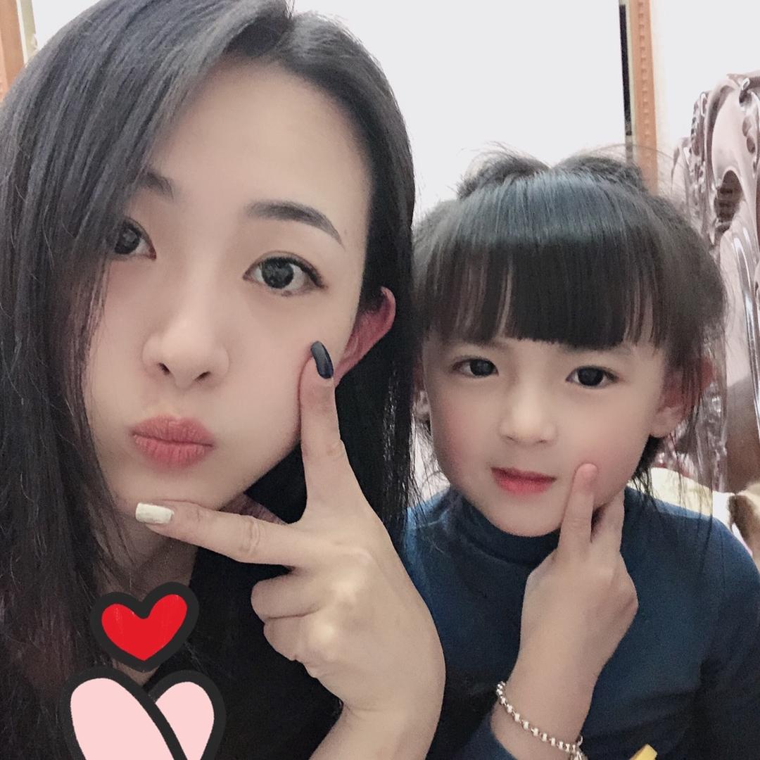 小臻妈