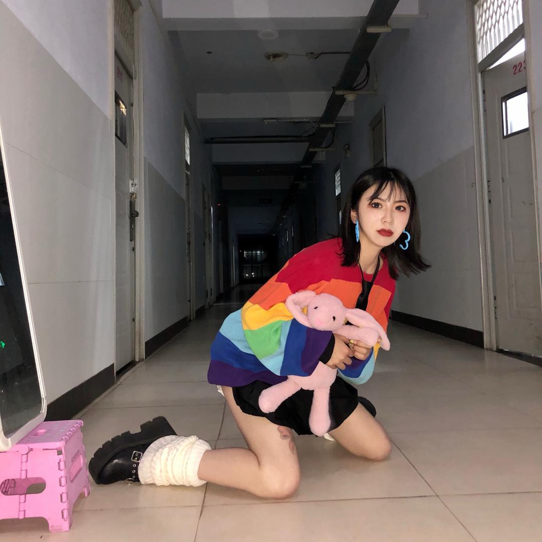 张璨_