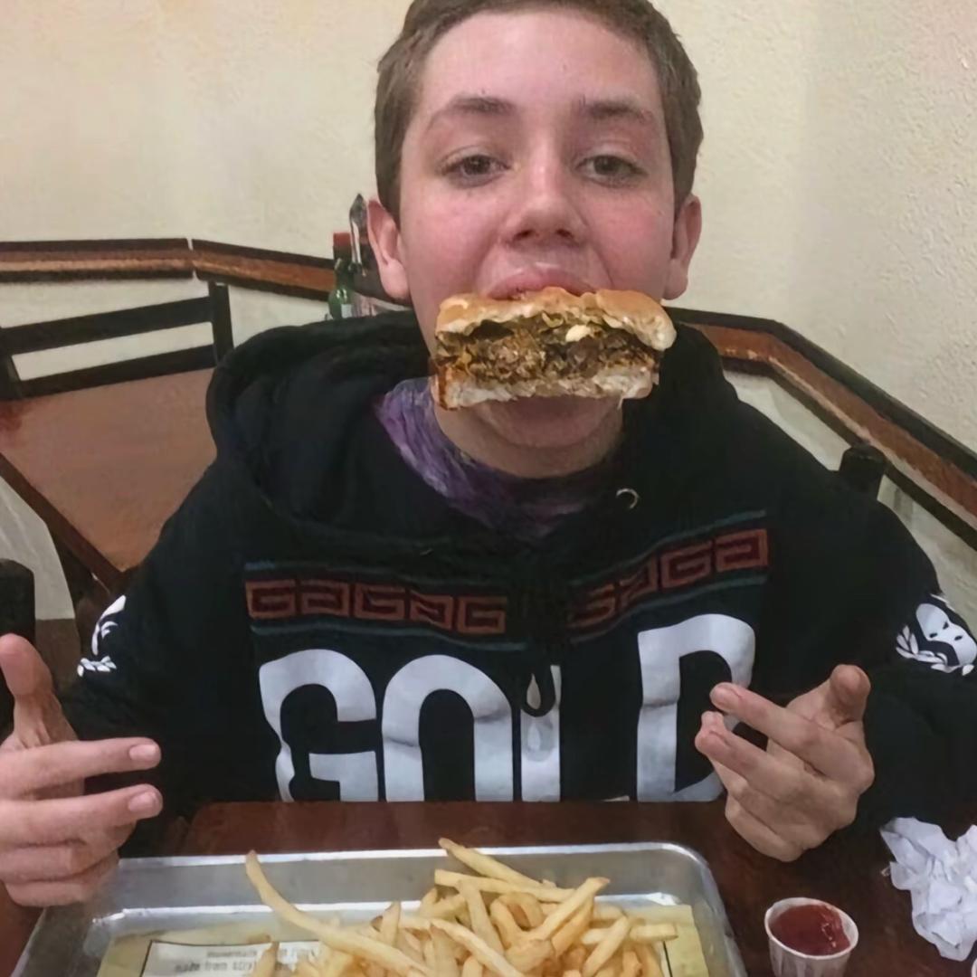 🦋𝗠𝗮𝗸𝗮𝗯𝗮𝗸𝗮