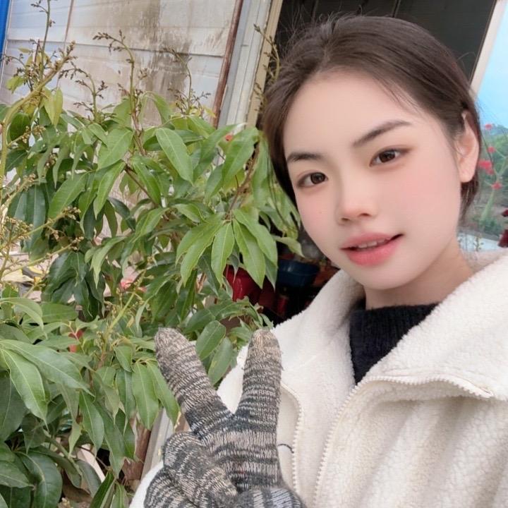 翠锦优果树苗木专营店
