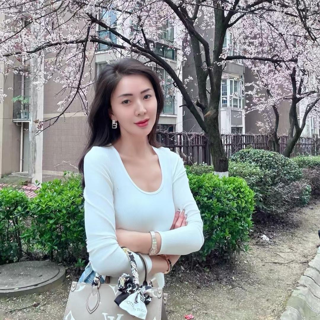 做服装的老阿姨
