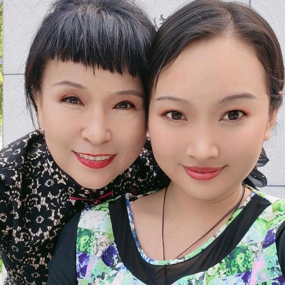 芳柔母女【努力前行】