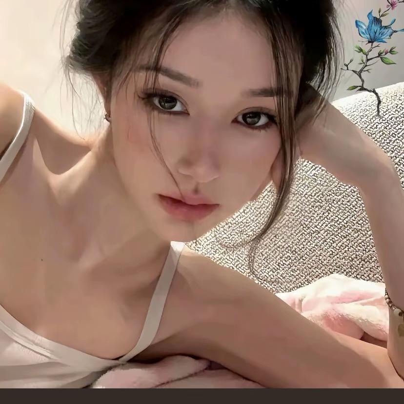 脸1点也不圆-
