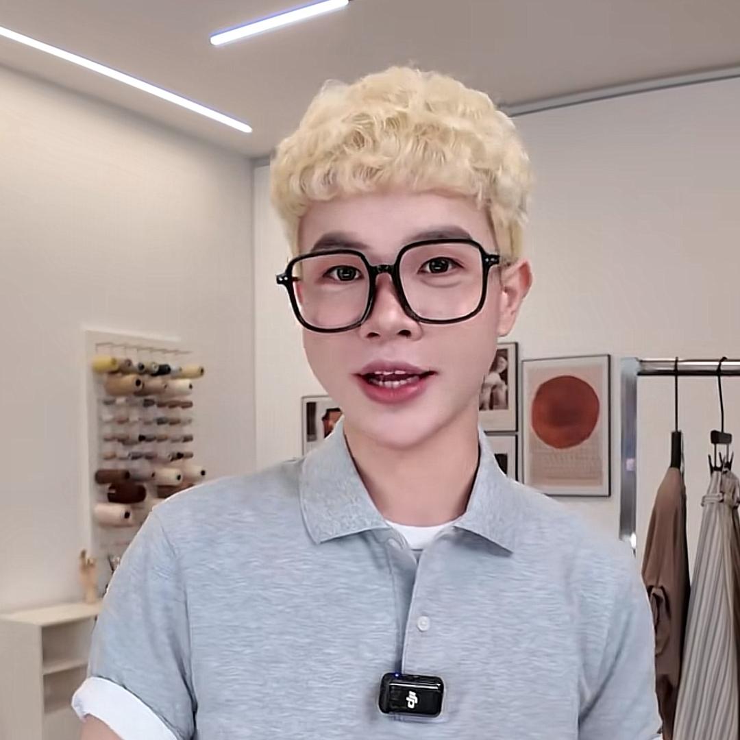 QIAOLA/乔拉-椿椿